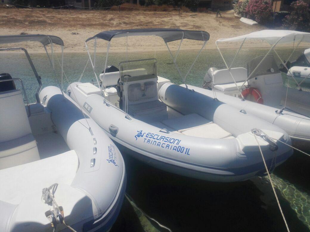 Noleggio Gommone a San Vito Lo Capo: BSC 530 CON SUZUKI 40-60 HP 4 TEMPI  INIEZIONE, MAX 6 PERSONE.