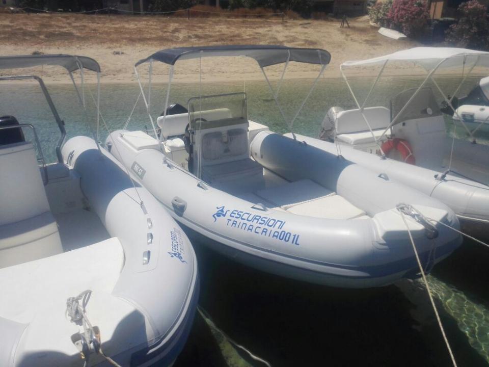 Noleggio Gommone a San Vito Lo Capo: BSC 530 CON SUZUKI 40-60 HP 4 TEMPI  INIEZIONE, MAX 6 PERSONE.
