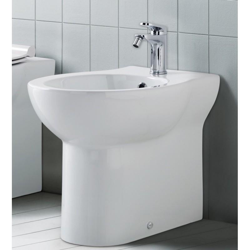 Vaso e Bidet Filo muro