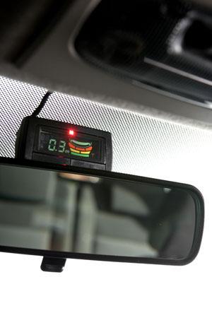 DISPLAY SOTTILISSIMO PER SENSORI PARCHEGGIO LASERLINE