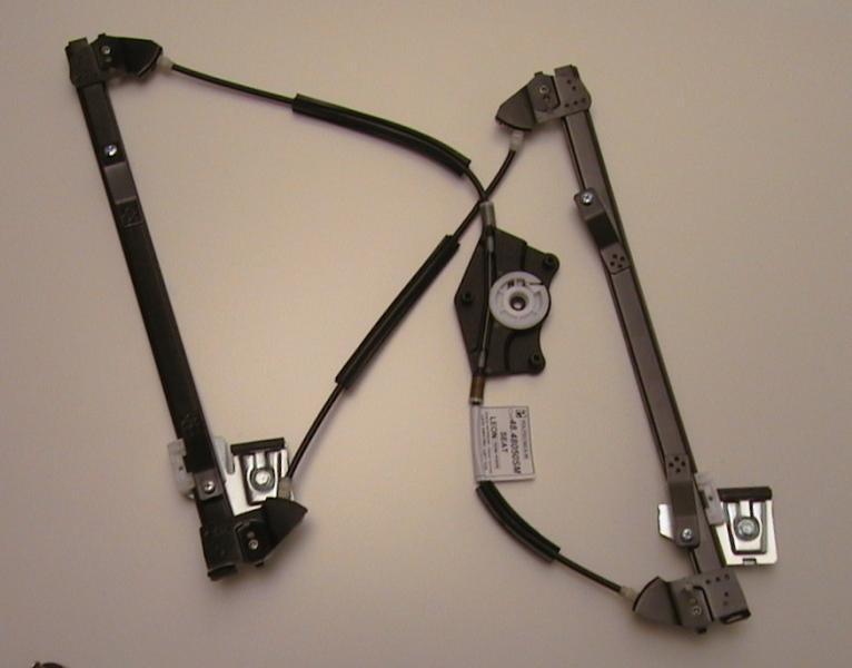MECCANISMO ALZAVETRI SEAT LEON 03/99>09/05 ANTERIOR POLITECNICA 80