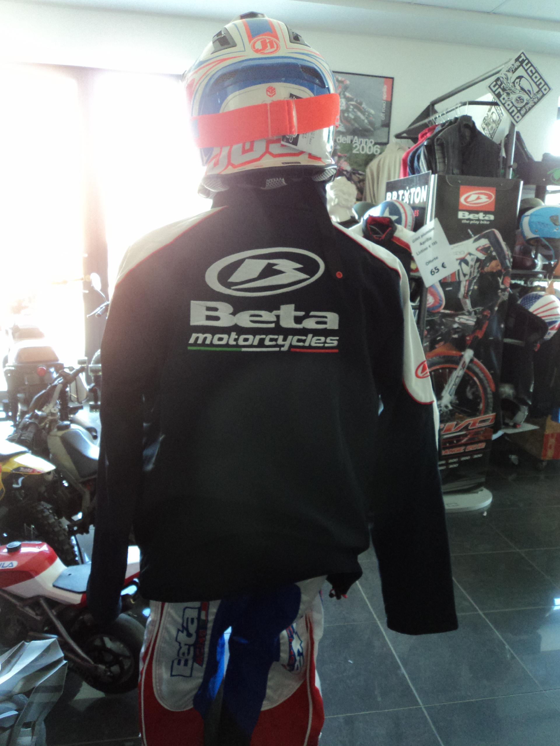 Beta Abbigliamento e Accessori originali