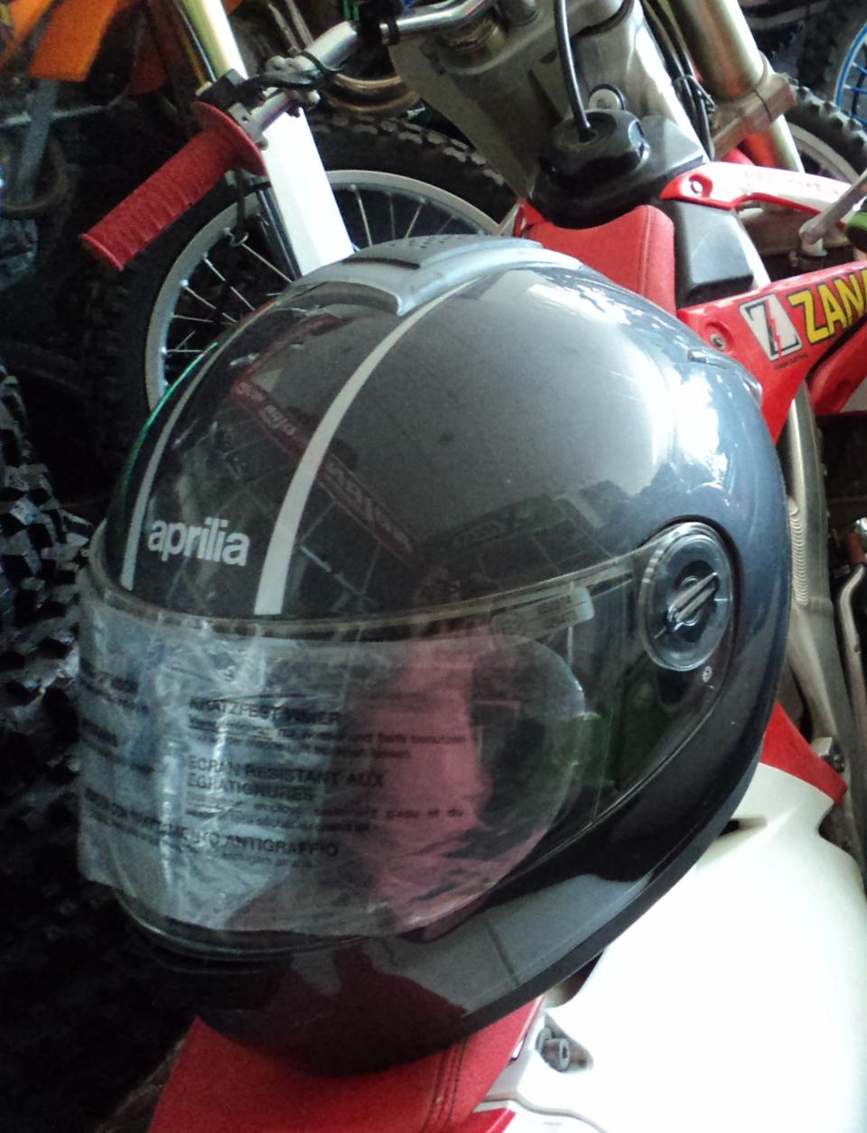 casco intergrale aprilia