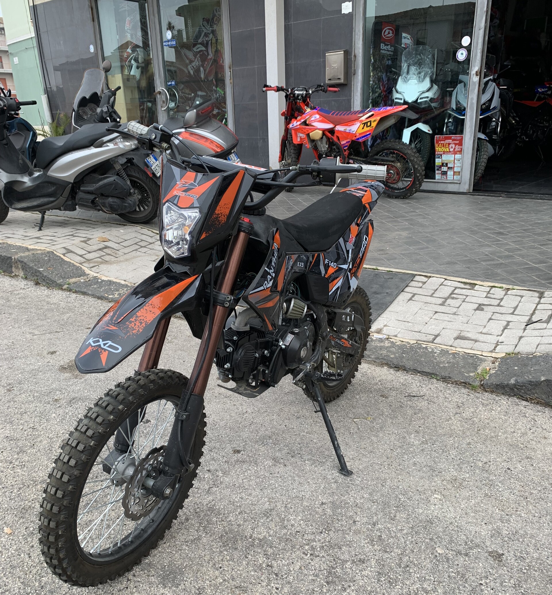 Lem Motor lx4 140