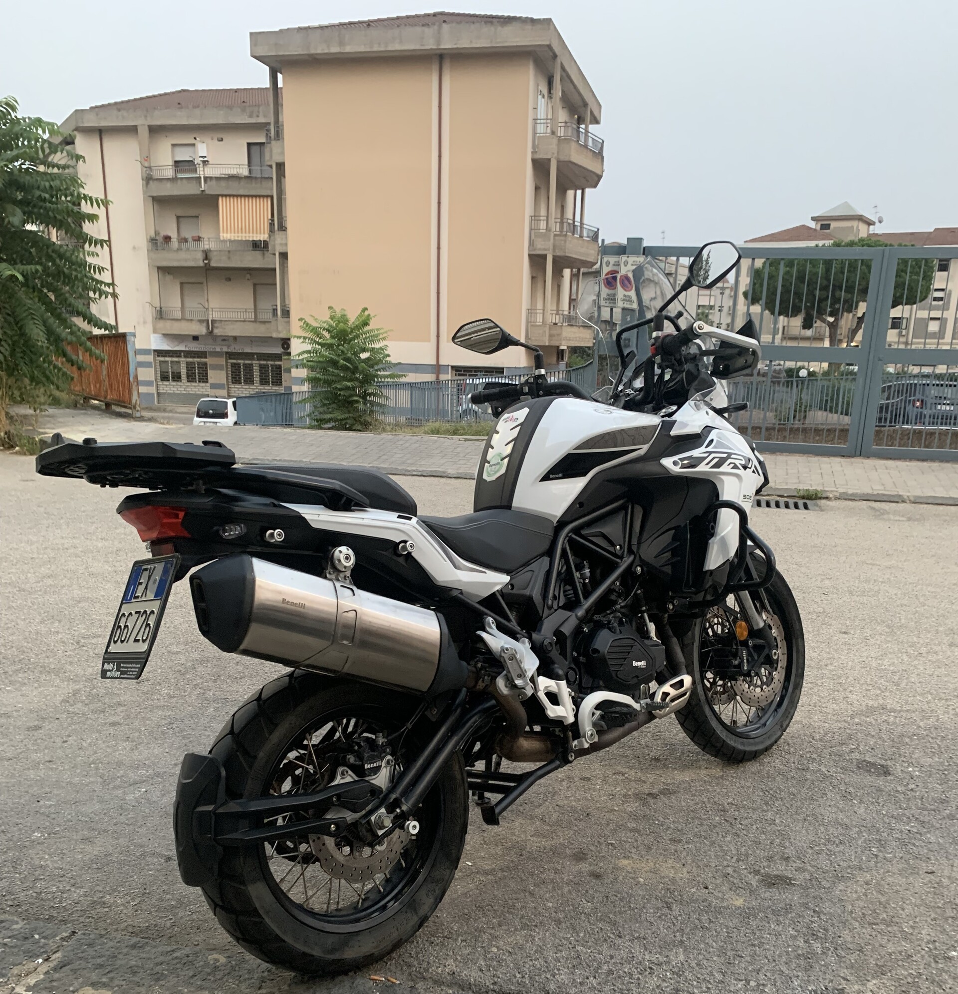 Benelli TRK 502 X x
