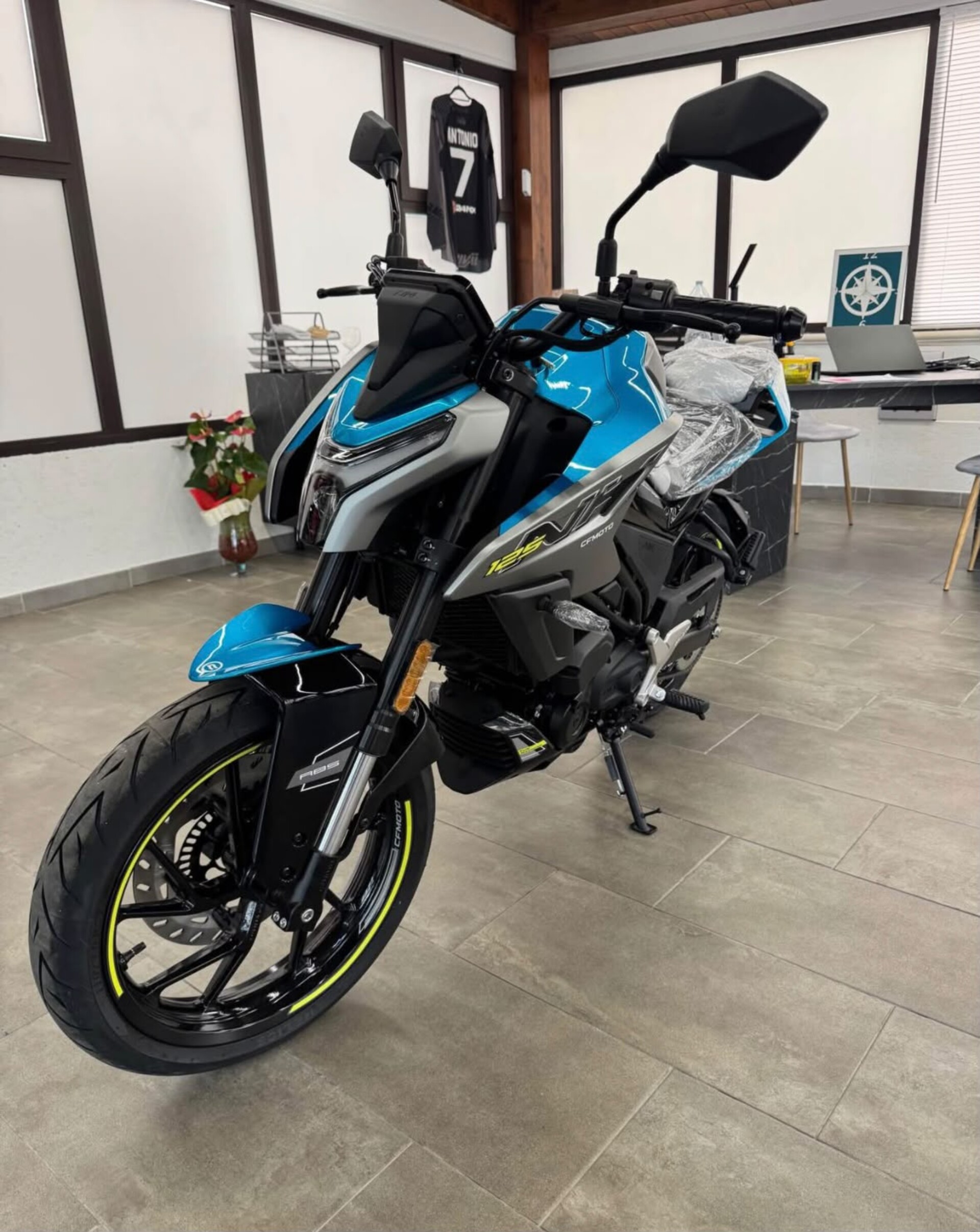 CF Moto Urban 125 Cf Moto 125NK replica