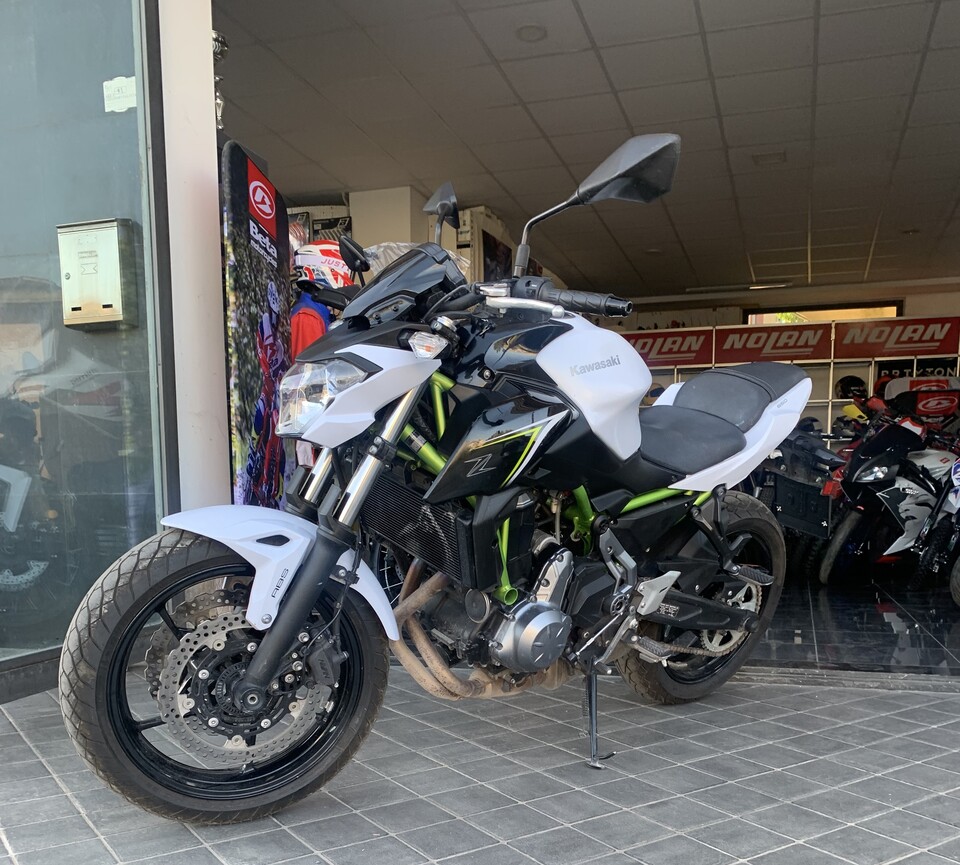 Kawasaki z750