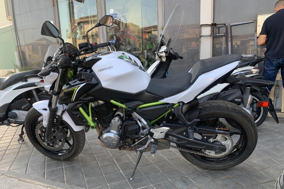 Kawasaki z750