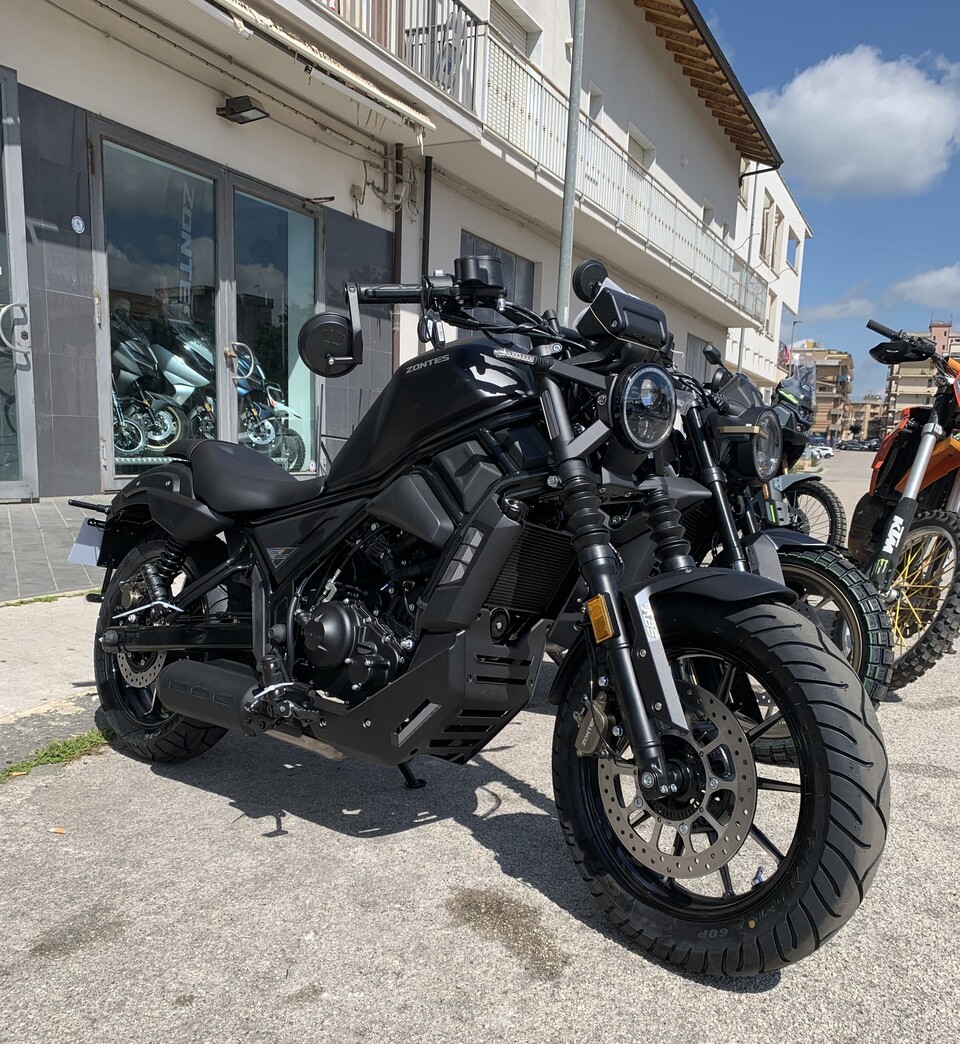 Zontes 125 C cruiser Bopper