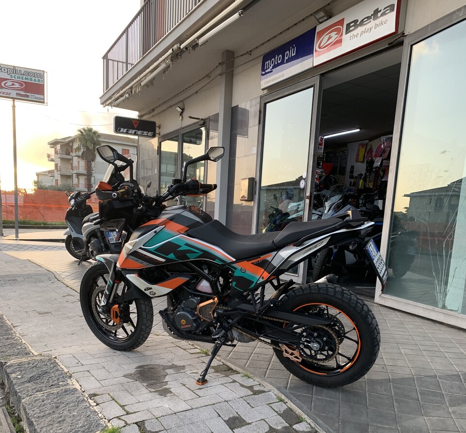 KTM 890 Adventure adventure
