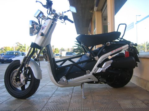 KSR Moto Epico