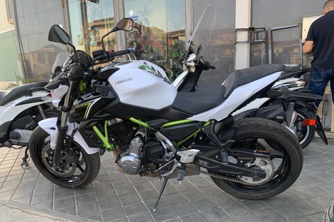 Kawasaki z750
