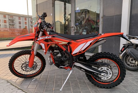 Beta rr enduro ae 300