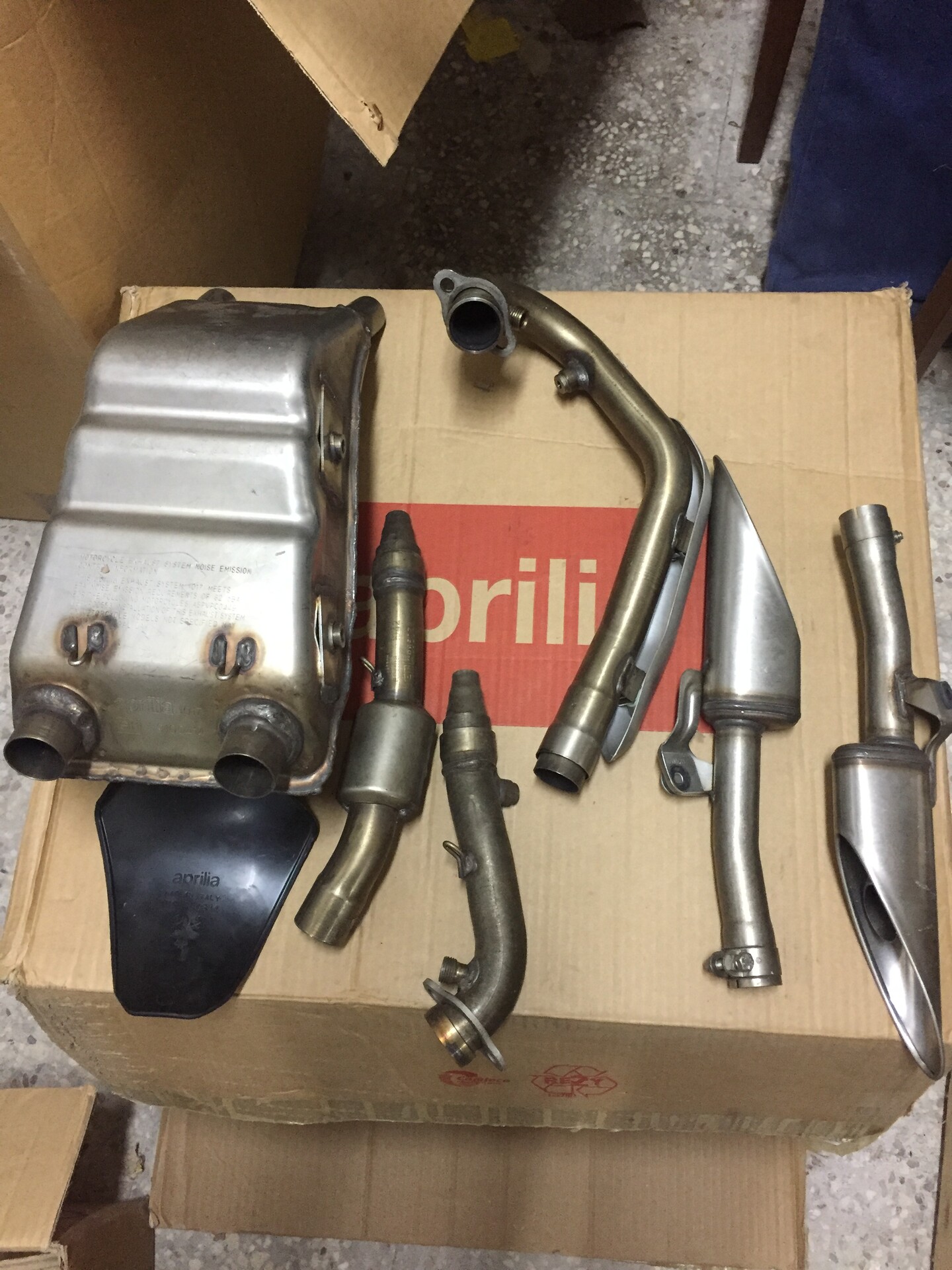scarico originale aprilia sxv rxv Aprilia off road Professional