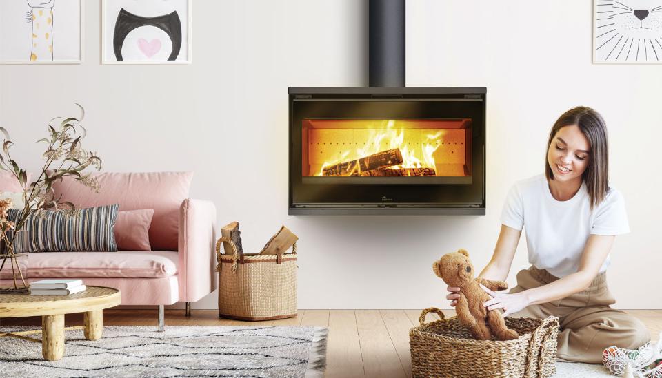 Stufa legna ventilata in acciaio Zeta linea PARIS 800