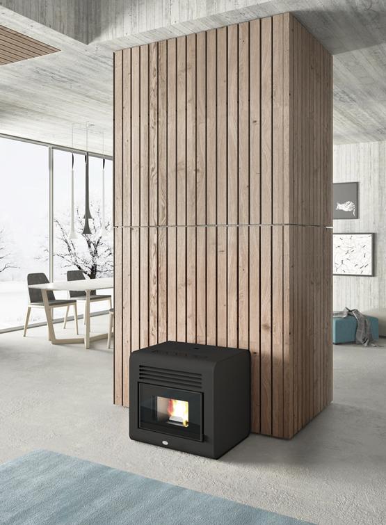Stufa a pellet ventilata 7 kW piccola EVACALOR HERMES