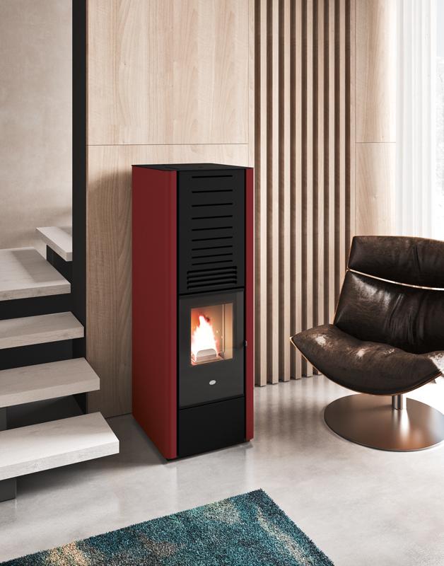 Stufa pellet ventilata 9,5 kW serbatoio grande EVACALOR KAREN
