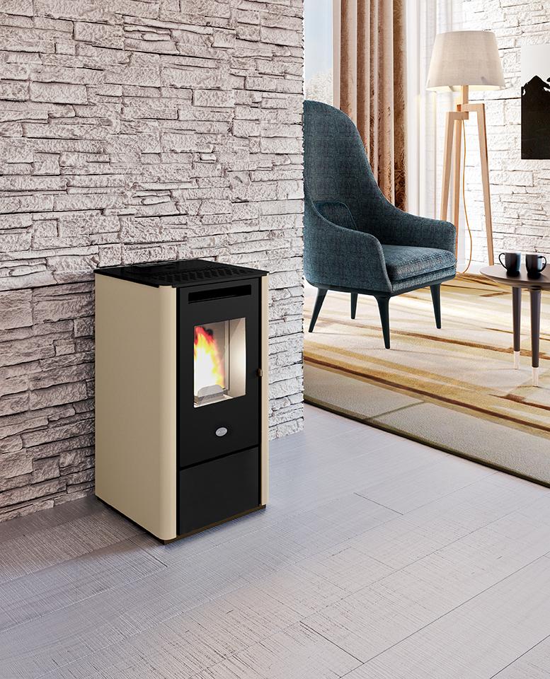 Stufa a pellet ventilata 9 kW piccola EVACALOR KALI