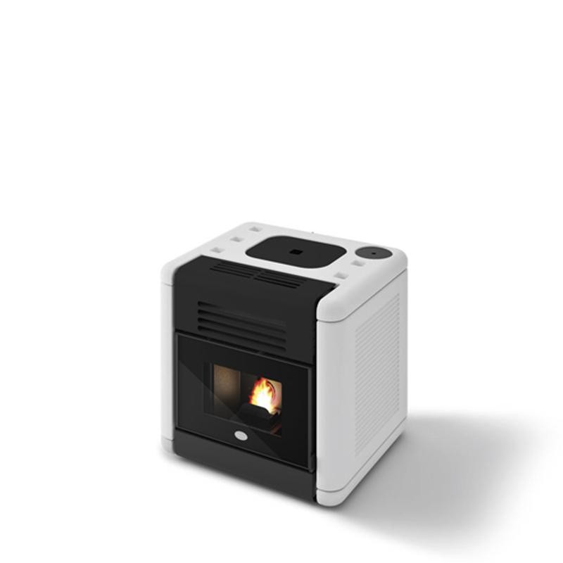 Stufa pellet ventilata 7 kW piccola EVACALOR DADO
