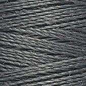 Gutermann Asole 30 Mt.
100% Poliestere Gutermann filo per asole