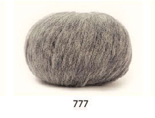 SOAVE
65% Lana Vergine Merino Extrafine 25% Baby Alpaca 10% Microfibra -50 gr- Mondial