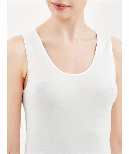 100 COTONE SL Ragno Maglia in cotone spalla larga.