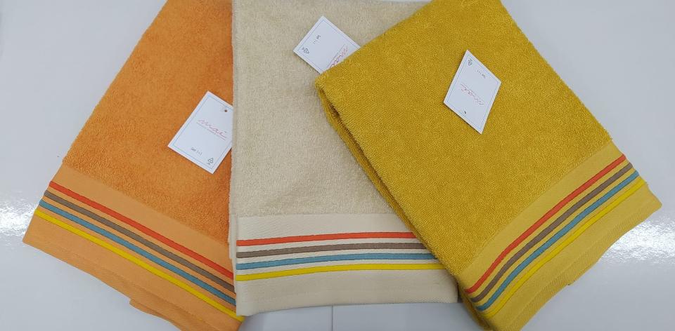 SET 1+1 BALZA JACQUARDKIT GEOMETRICO Via Roma,60 asciugamani spugna