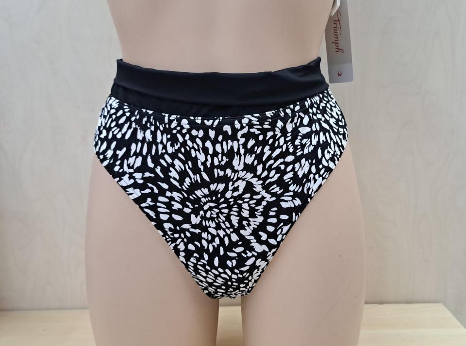 Mix & Match 16 CTOWP PT + Slip Tai Triumph Bikini Coppa