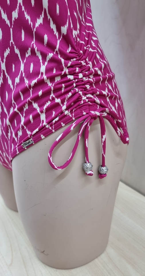 BEAUTY-FULL IKAT OW Triumph Intero Ferretto
