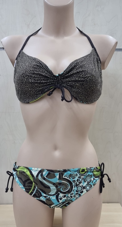 Bikini Ferretto/ slip laccetti
Double Face Triumph Bikini Ferretto