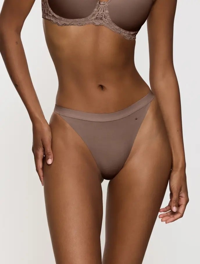 Smart Natural Brazilian String Triumph Perizoma