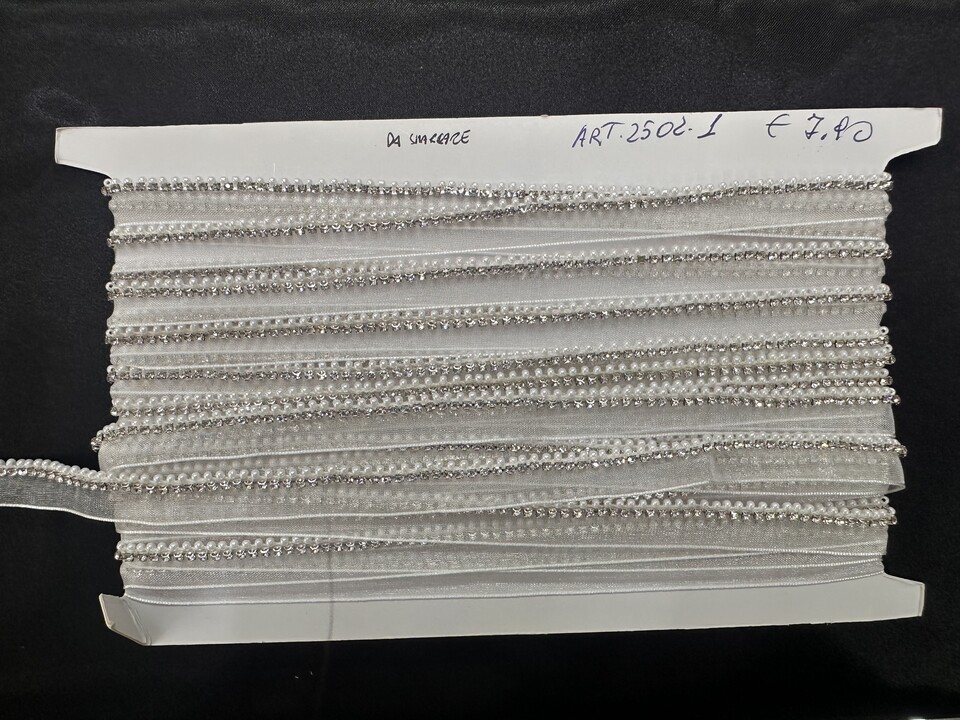 Passamaneria termoadesiva con strass Daddario Passamaneria termoadesiva