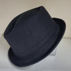 CAPPELLO FALDA STRETTA Made in Italy