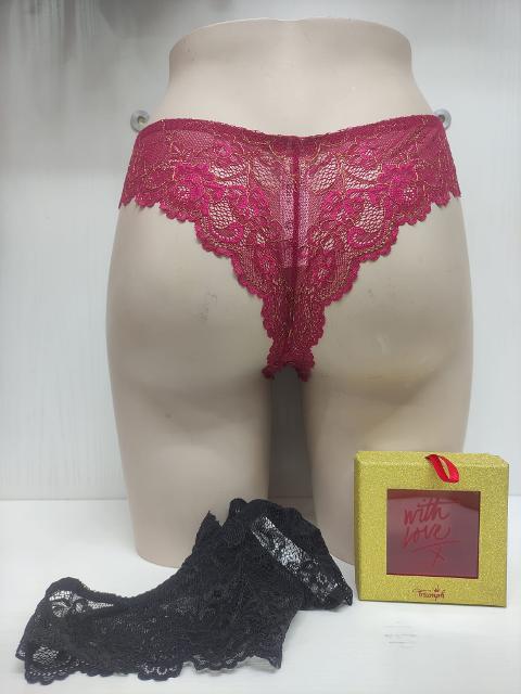 SPARKLING LACE BRAZILIAN STRING 2P Triumph Slip Brasiliano