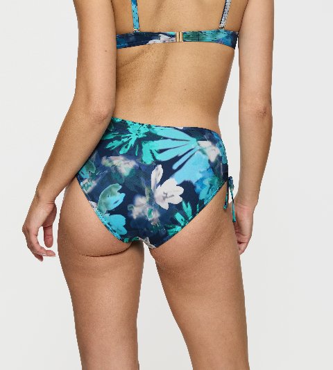 Summer Fleur Midi x Triumph slip medio