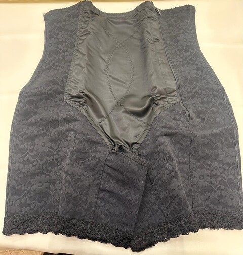 GUAINA VITA ALTA PANTALONCINO CON CERNIERA Fratelli elli guaina