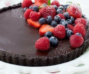 Crostata al cacao di Grano Duro con frutta fresca di stagione