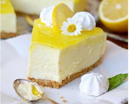 Porzione da 250 gr. .ca Torta Agrumata al limone La Casetta Verde con frutta fresca di stagione -  PRODOTTO STAGIONALE