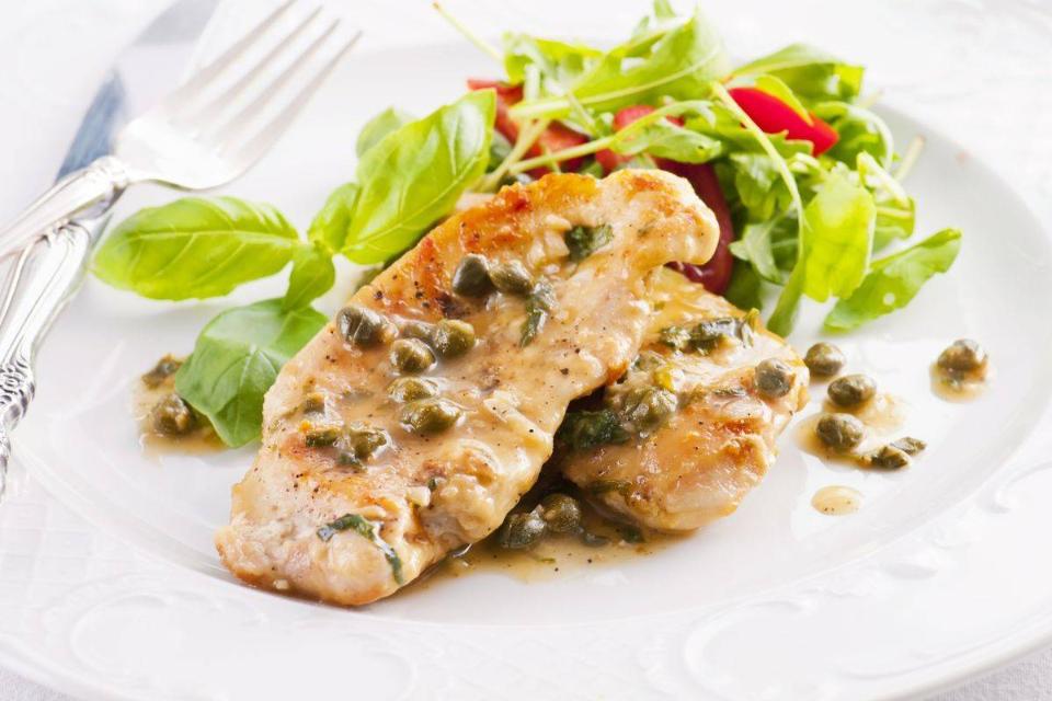 Scaloppine di manzo al vino bianco con contorno di patate al forno La Casetta Verde porzione da 300 gr. (.ca)