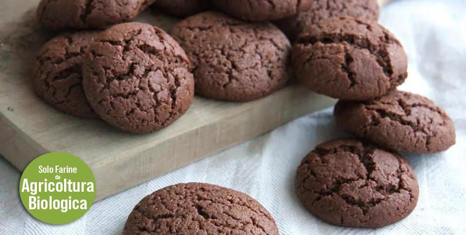 Biscotti Cioccosi di Grano Duro con un cuore morbido al fondente  Conf. da 180 gr. (.ca)