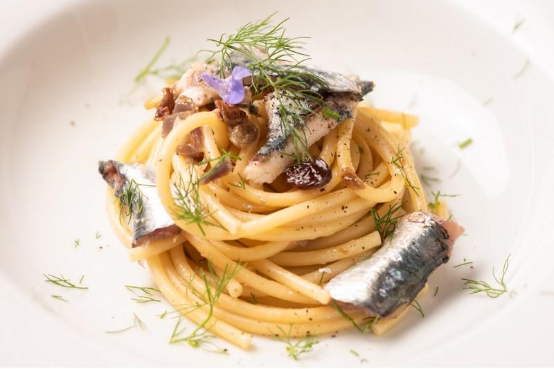 Bucatini con sarde La Casetta Verde porzione da circa 300 gr.