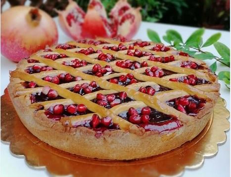 Crostata di pasta frolla vegana al gelo di melogano La Casetta Verde porzione doppia da 300 gr. - PRODOTTO STAGIONALE