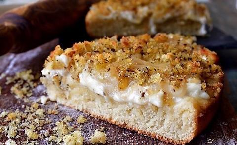 Sfincione Bagherese Bianco con Ricotta e Tuma Biologica porzione da 300 gr. (.ca)