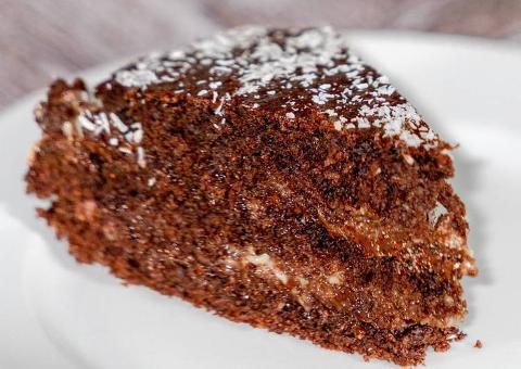 Porzione da 250 gr. .ca Torta di farro al cacao con crema di nocciole biologiche La Casetta Verde  - Palermo