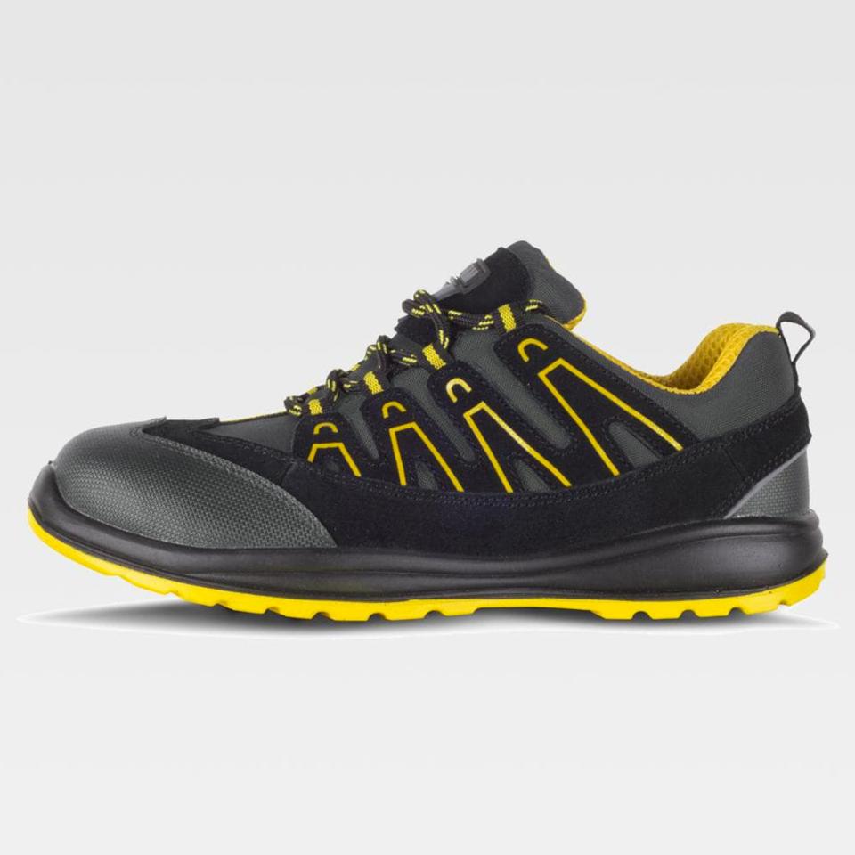 Scarpe antinfortunistica sportive con dettagli riflettenti