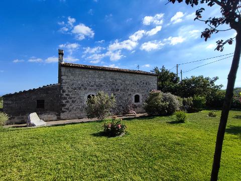 Villa in Vendita a Noto (Siracusa)