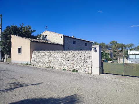 Villa in Vendita a Noto (Siracusa)
