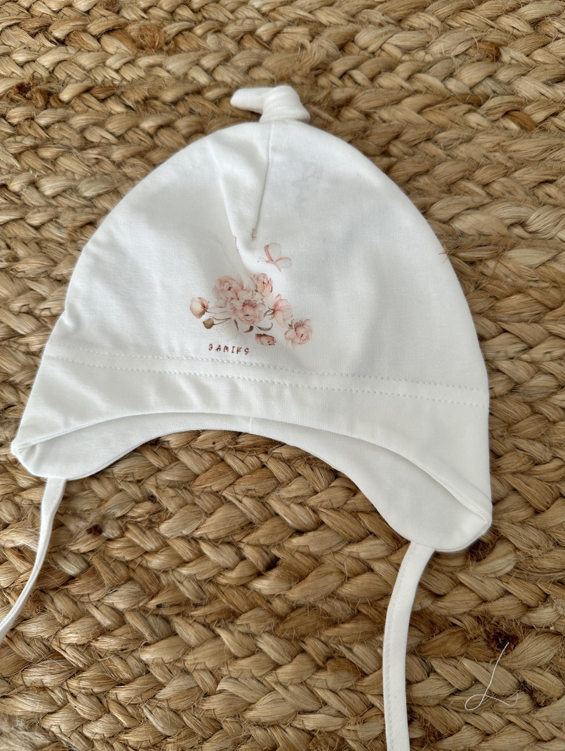 Cappellino in jersey di cotone fiori e farfalle Jamiks JLG116