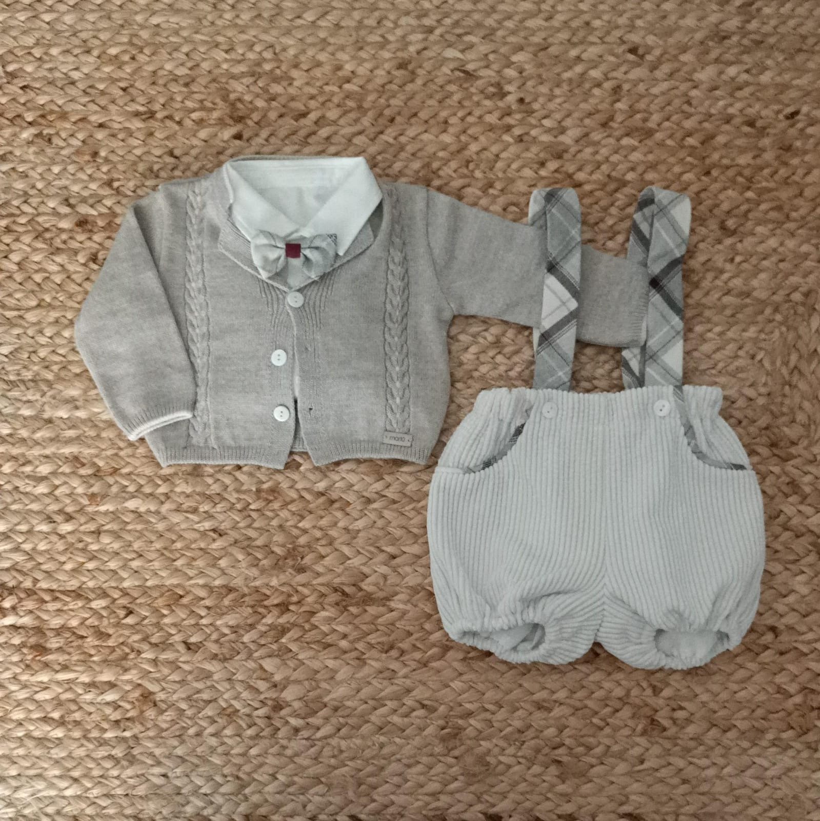 Completo 4 pezzi elegante Noce / Vaniglia taglia 3-6 mesi Marlù
