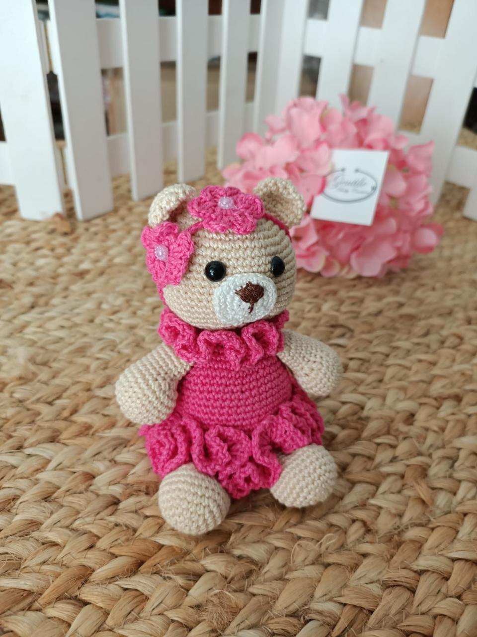 Orsetta Amigurumi Gentile Baby Couture Modello unico realizzato a mano